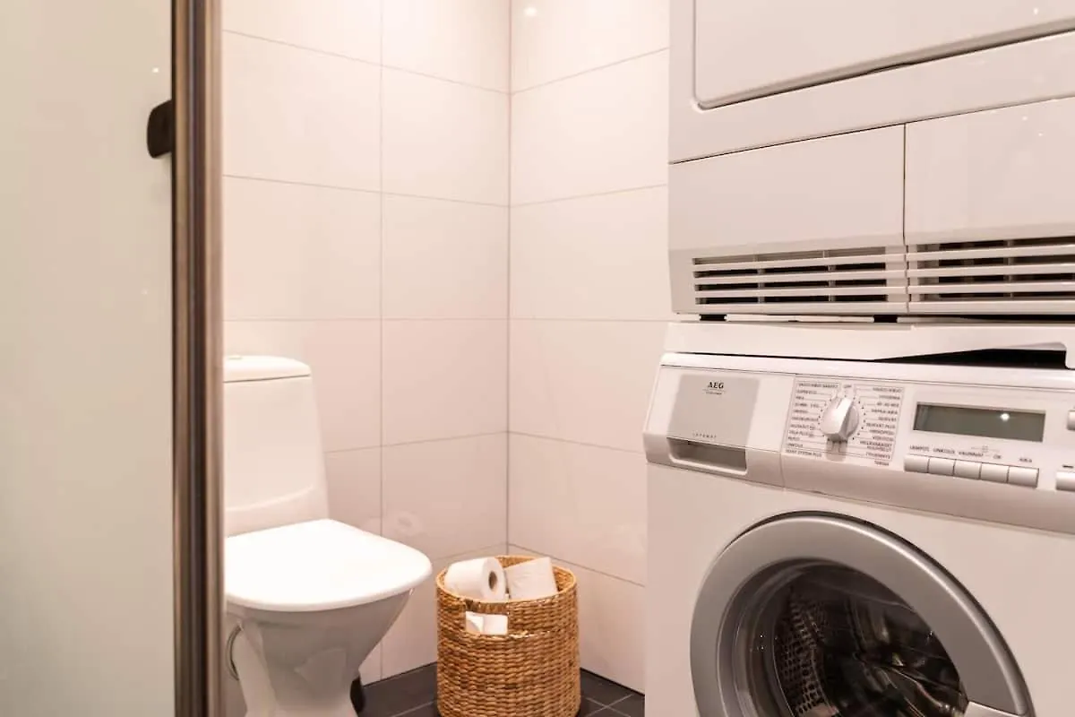 Spacious And Central Apartment With Private Sauna Helsinki